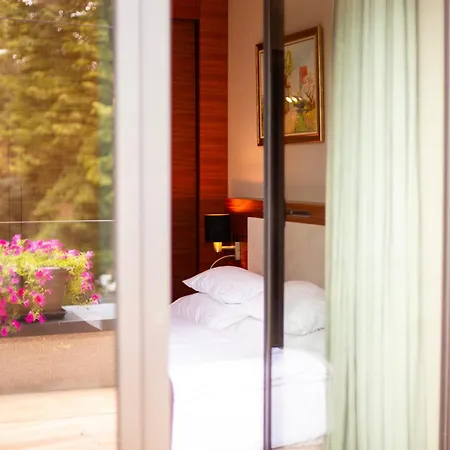 Tonanti Hotel